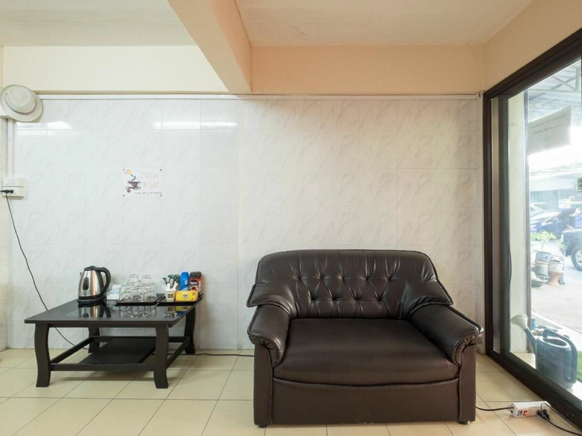 Yaya Guesthouse Bangkok Esterno foto